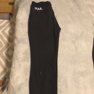 Soul Cycle LuluLemon On the Fly Sweatpants